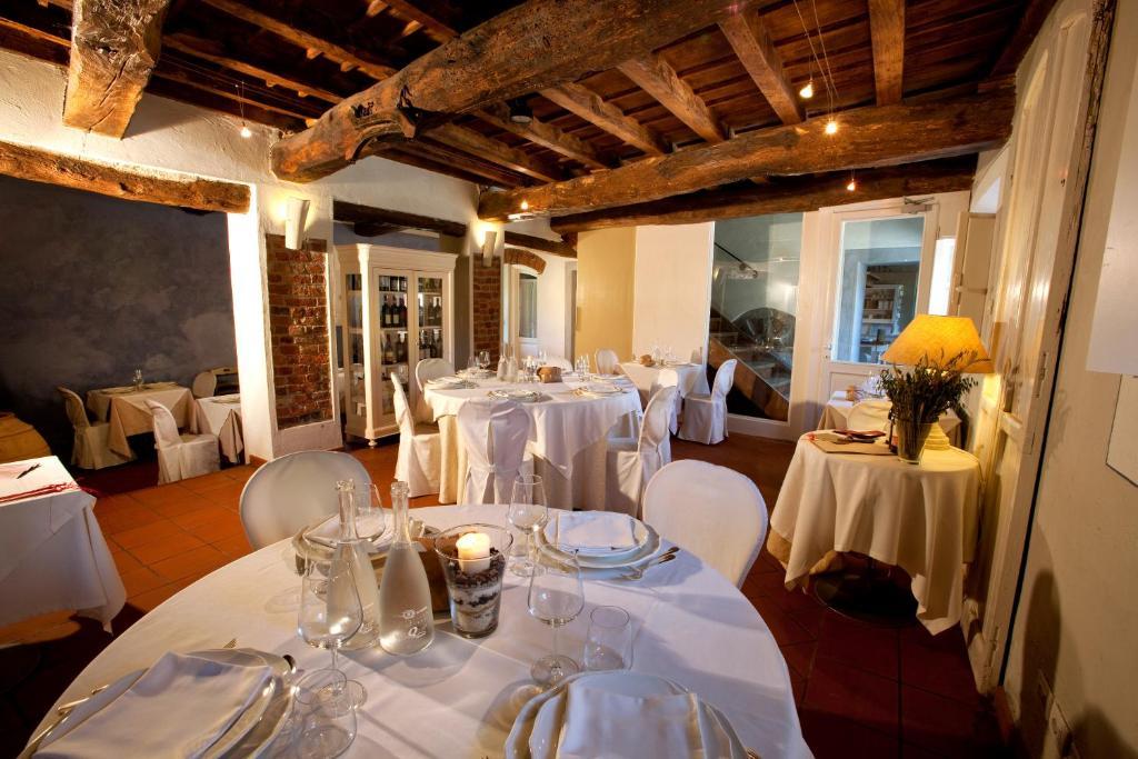 Agriturismo Cascina Caremma Besate Exterior foto